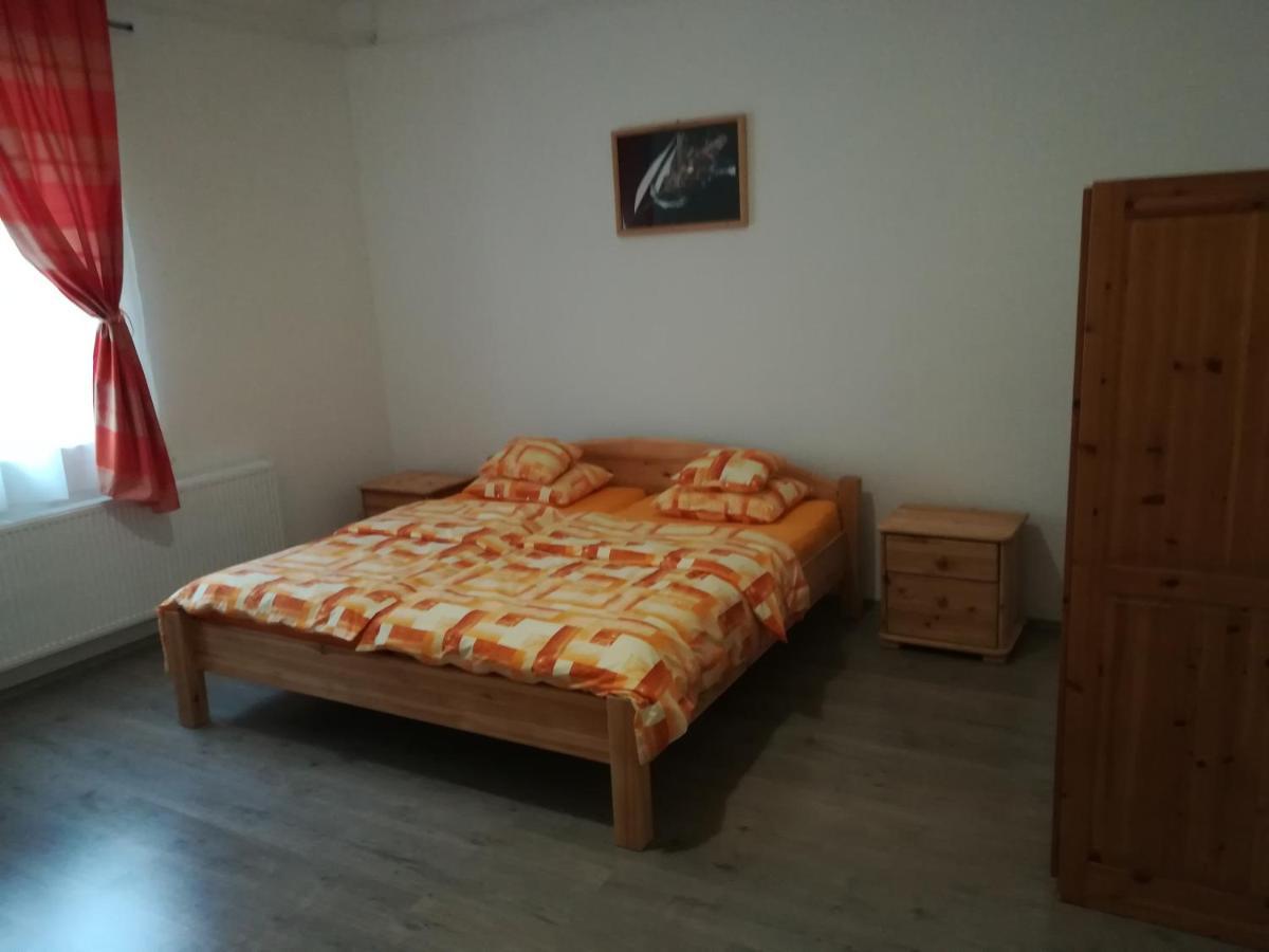 Sümegi Levendula Apartmanok Kültér fotó